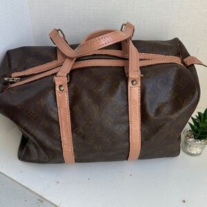 Louis Vuitton Monogram Sac Souple custom
No visible date code
14” x 10” x 7